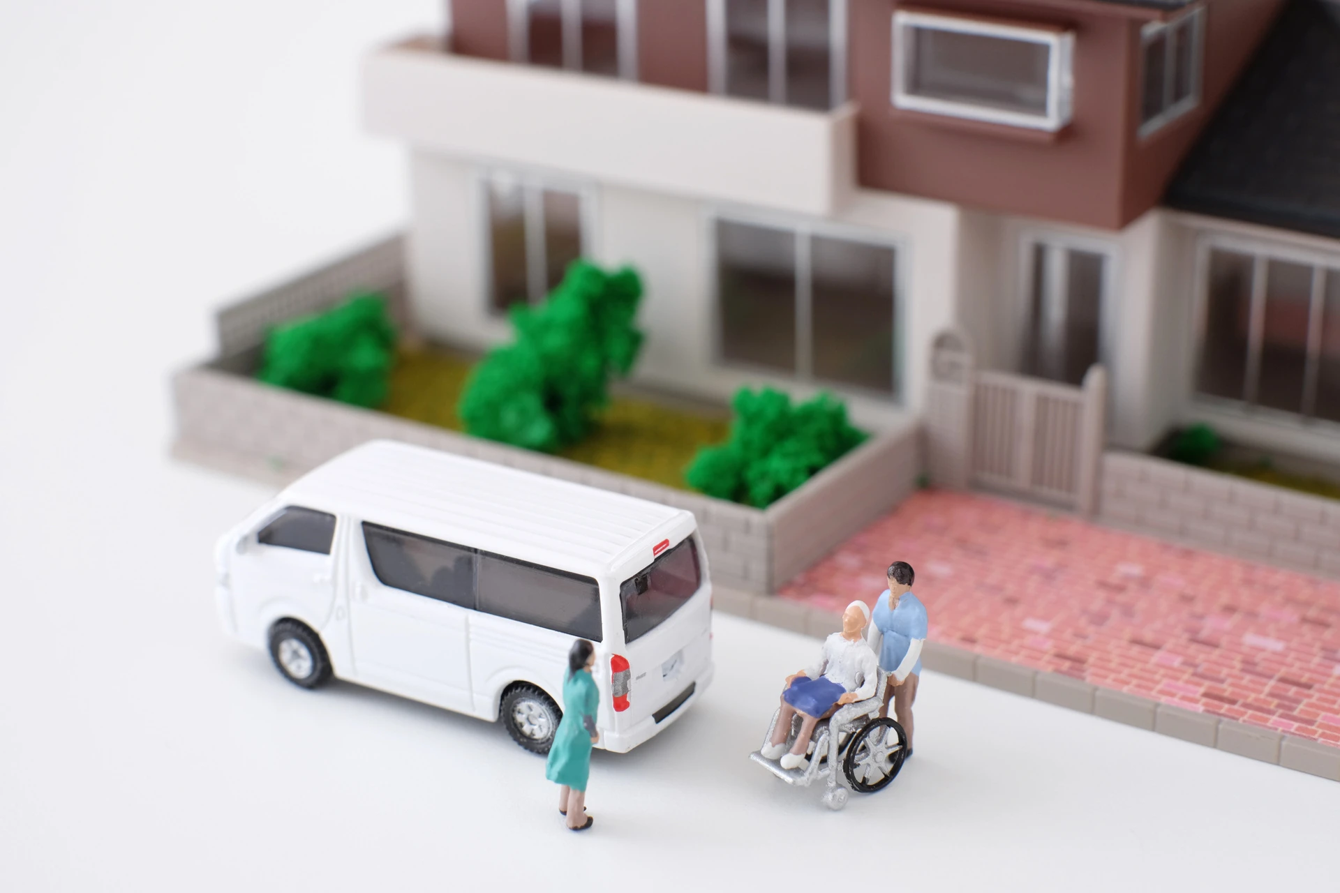 資格をお持ちの方へ｜さいたま市で介護タクシーの求人なら株式会社小澤介護サービス